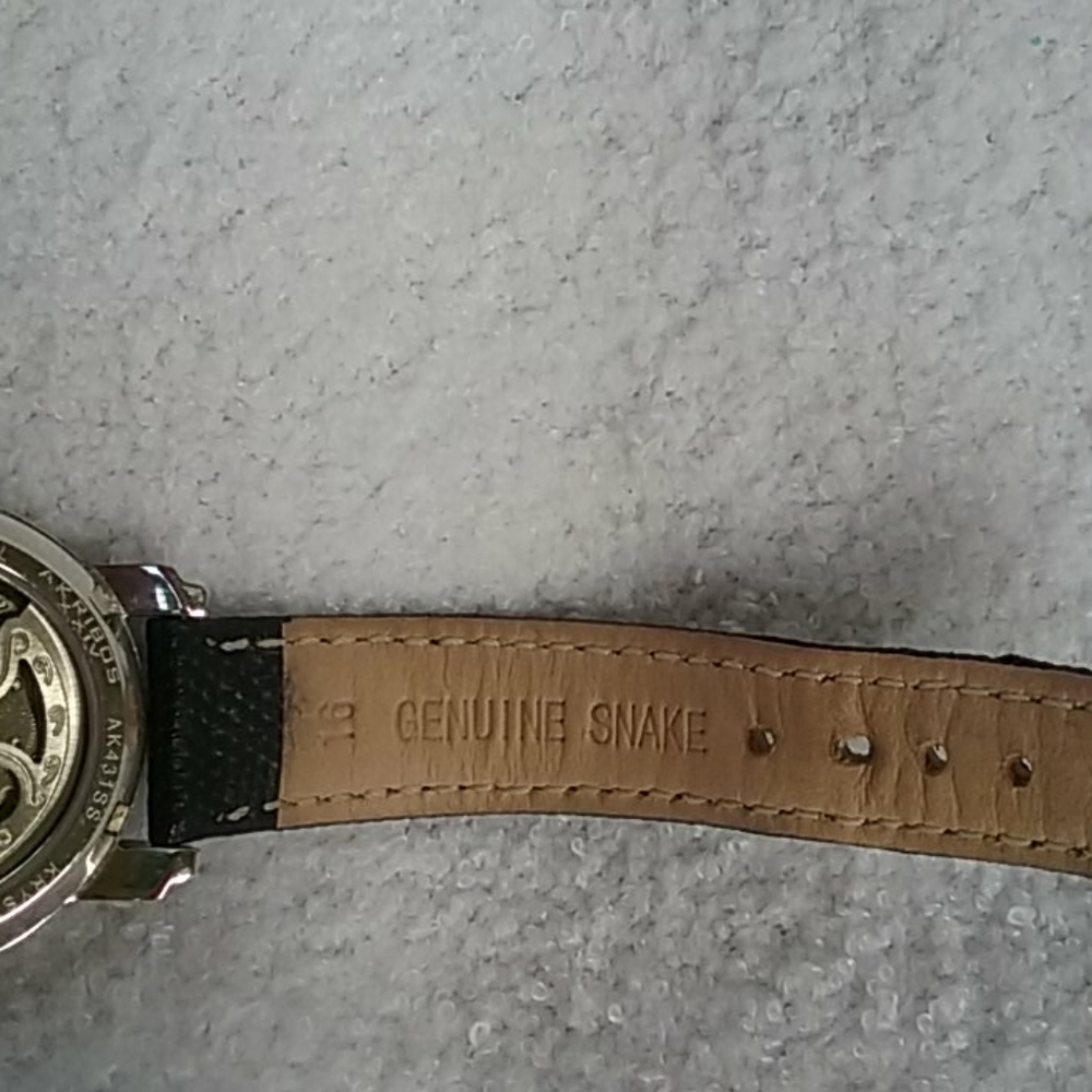 Akrtbos Automatic Visible Movement Watch. - image 4